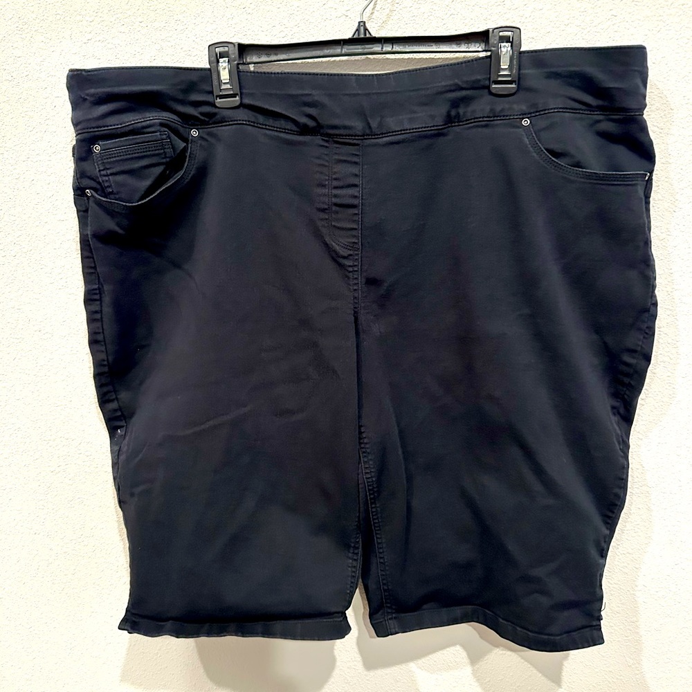 Westbound Woman Capris, 24W